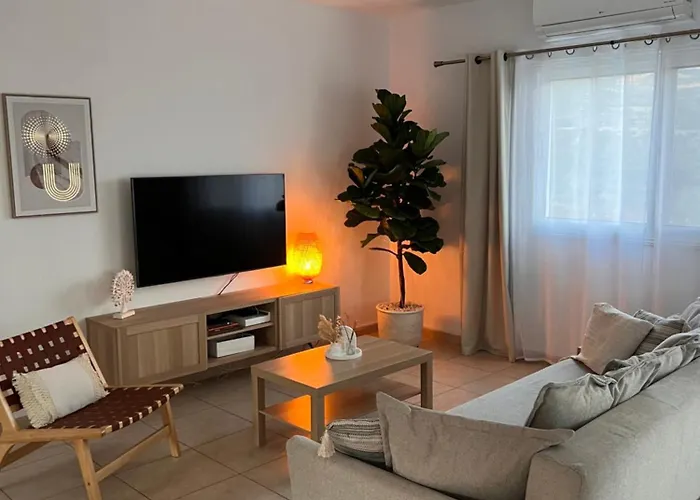 Daphne - Coral Bay - Surrounded By Nature - Absolute Privacy * Peyia