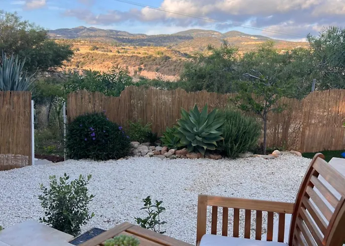 Villa Daphne - Coral Bay - Surrounded By Nature - Absolute Privacy Peyia